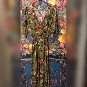 Xhilaration calf jumper